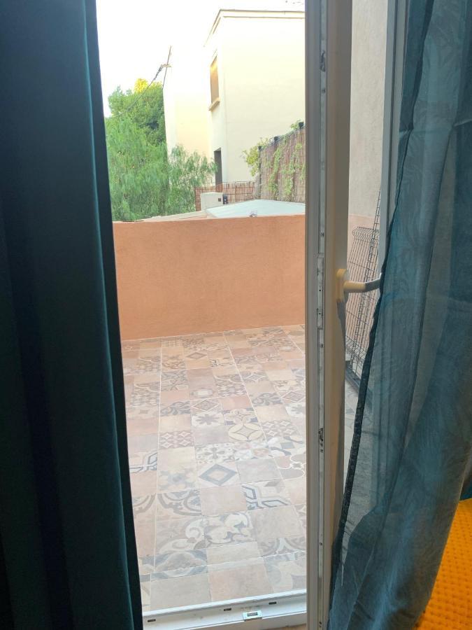 Coeur De Ville T2, Terrasse, Clim Tt Equipe, Parking Sanary-sur-Mer Eksteriør billede