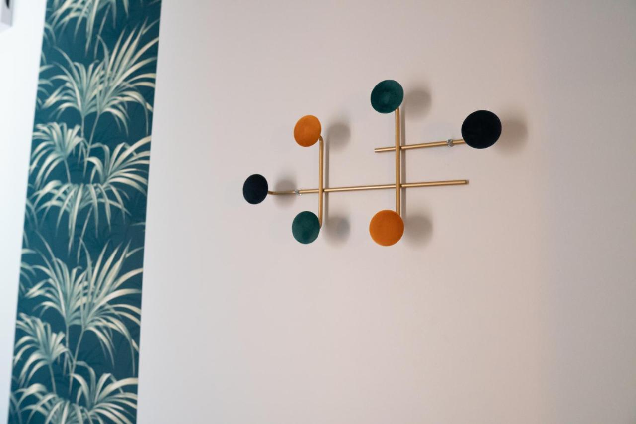 Coeur De Ville T2, Terrasse, Clim Tt Equipe, Parking Sanary-sur-Mer Eksteriør billede